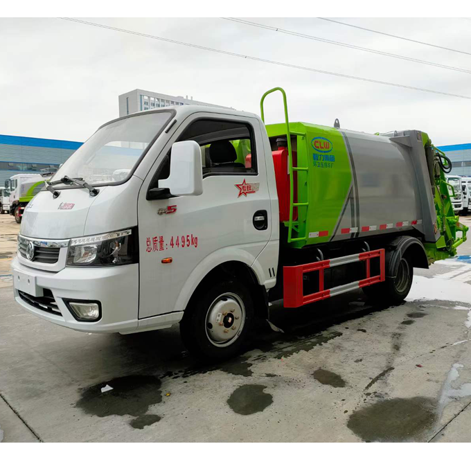 Dongfeng CLW 5tons mini waste 6CBM compactor garbage truck for sale