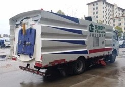 DongFeng 4x2 LHD small dust vacuum wash cleaner road sweeper truck