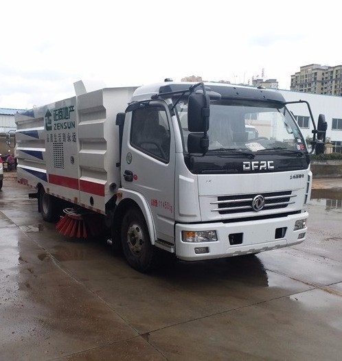 DongFeng 4x2 LHD small dust vacuum wash cleaner road sweeper truck