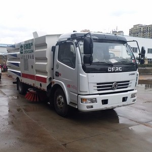 DongFeng 4x2 LHD small dust vacuum wash cleaner road sweeper truck