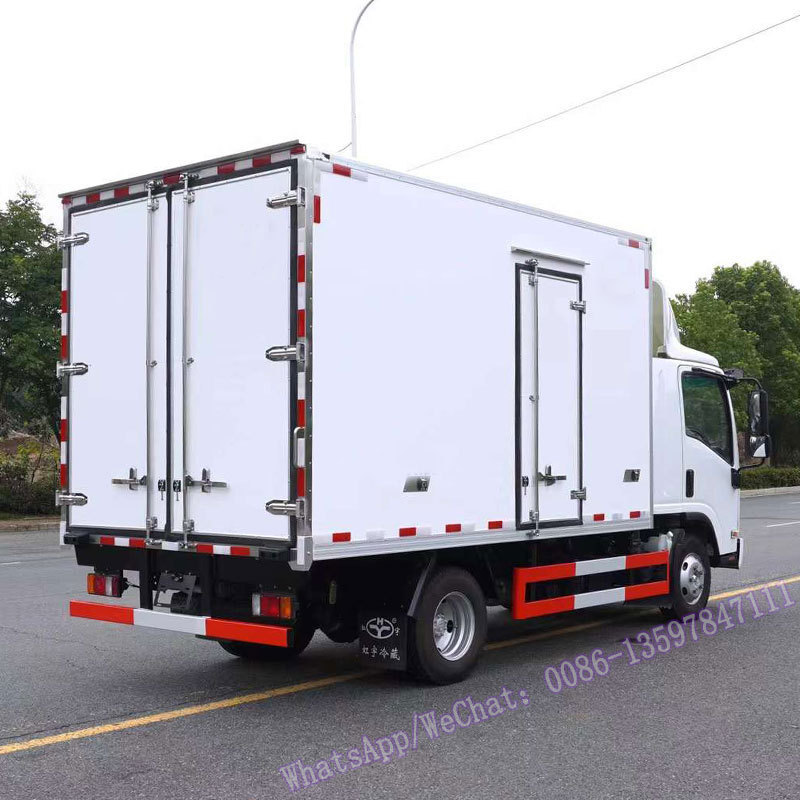 China supplier 2 axle 6 wheels High quality 4x2 ISUZUU cooling van freezer trucks refrigerator box truck