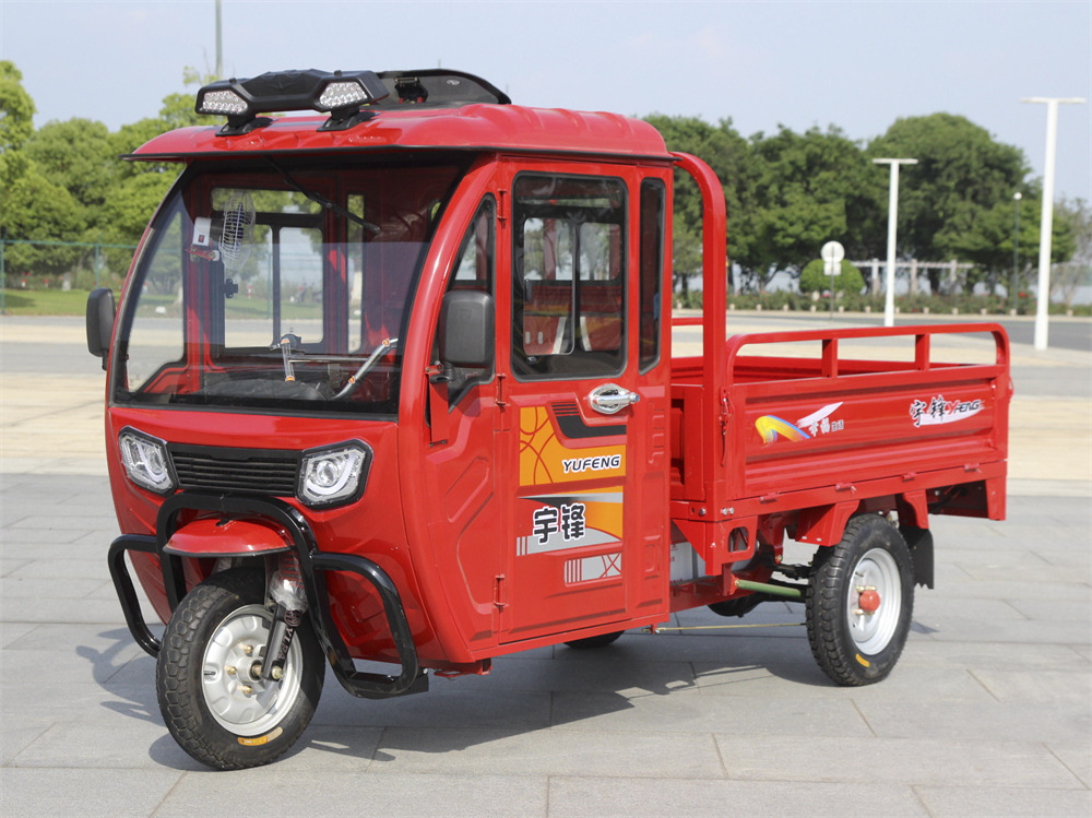 YF-FX 3 wheel electric tricycle for cargo  ,big  electric truck with big cabin