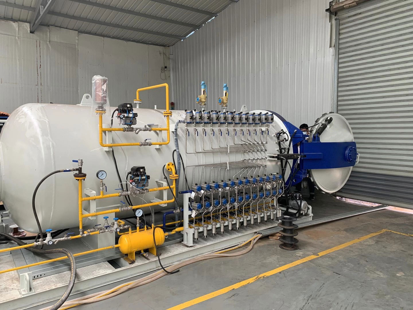 Automatic Composite Autoclave for Carbon Fiber Pressure Vessel