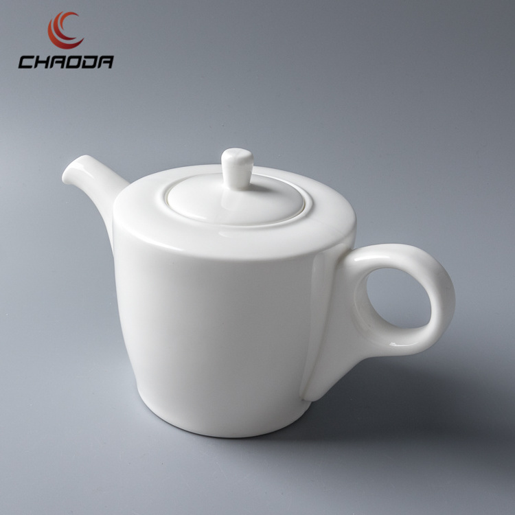 CHAODA Classic Design Ceramic Tea Pot 620ML Fine Porcelain Tea Kettle Ceramic Kettle For Restaurant