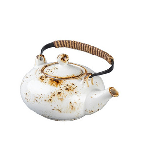 Factory Supplier Retro Design Kitchen Popular Chinese Style Ceramic Teapot