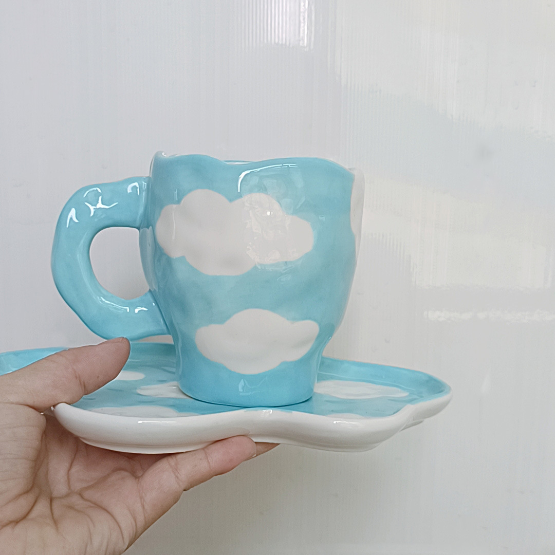 High Quality Porcelain Coffee Mug Hand-Painted Blue Sky White Clouds Cup Drinking Cup For Gift