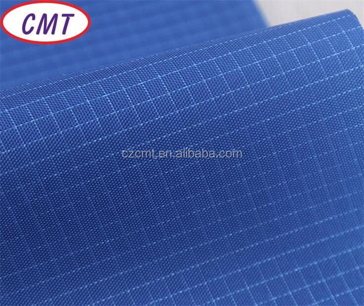 Factory directly provide 200D PU coated double colors waterproof grid nylon oxford fabric