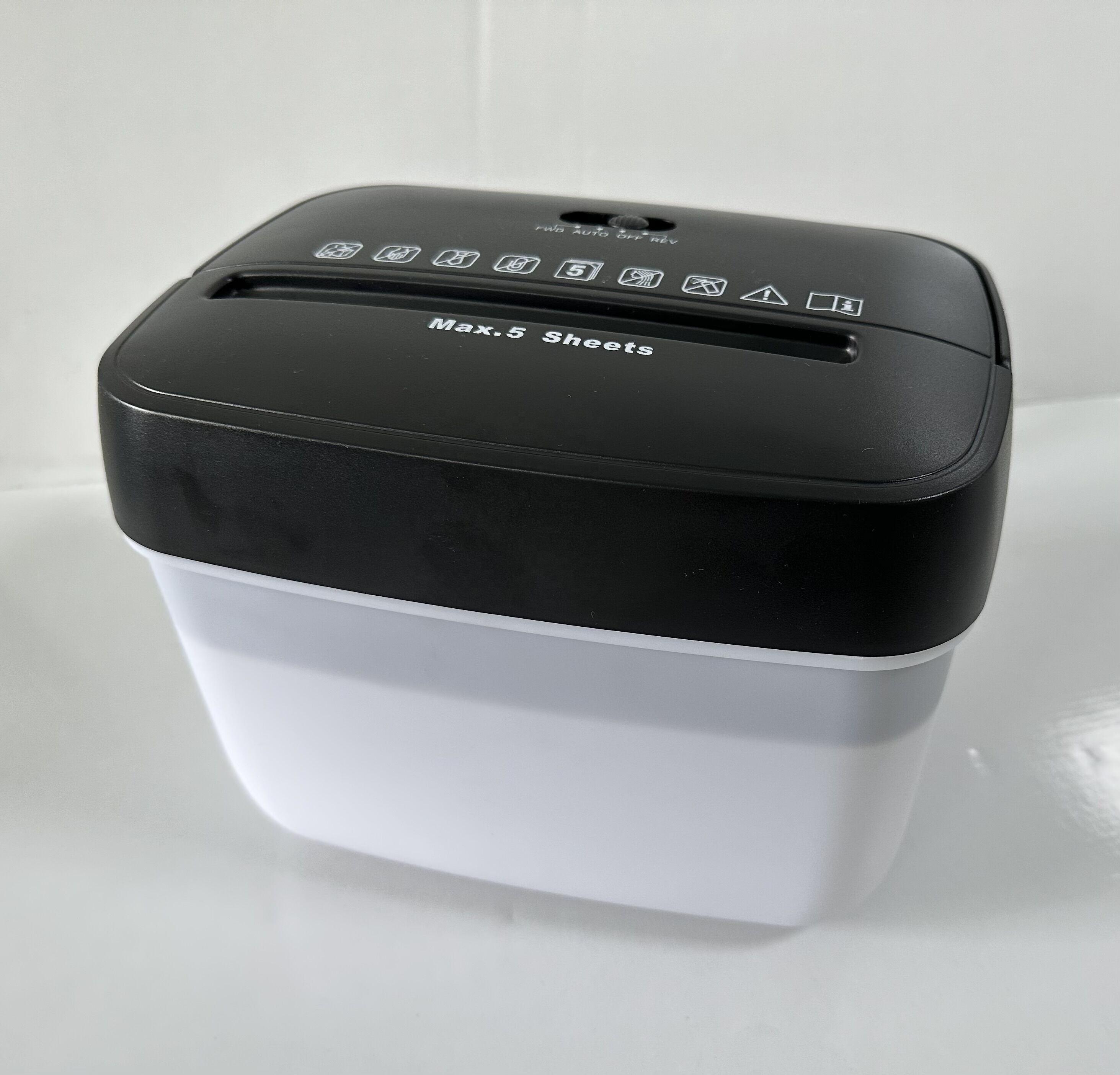 5 sheets micro cut paper shredder mini personal paper shredder