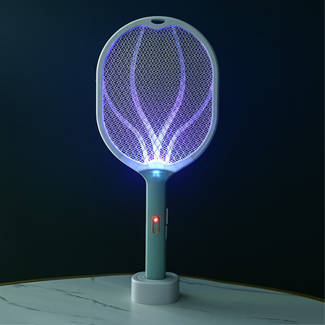 Hot Sale Electric fly swatter rechargeable mosquito racket with torch