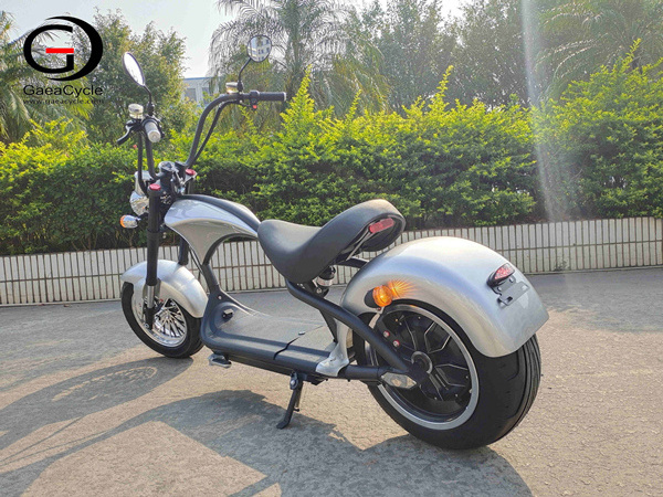 Eu Warehouse elektro roller 60V 1500W 2000W 12 Inch Fat Tire EEC E Chopper Electric Scooter Citycoco