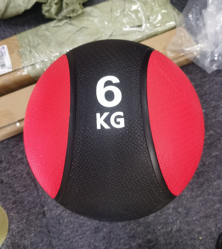 Wholesale Professional Commercial Fitness equipment Two Color Exercise Balance Training Rubber Medicine Ball