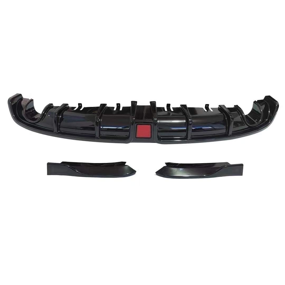 New Style modified upgraded LED rear diffuser auto parts accessories rear diffuser for Honda 11th gen Civic 2022