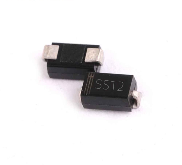 Factory selling Wholesale Price  SMD diode SS120  DO-214AC SB1200 1A 200V SMD Schottky Rectifier