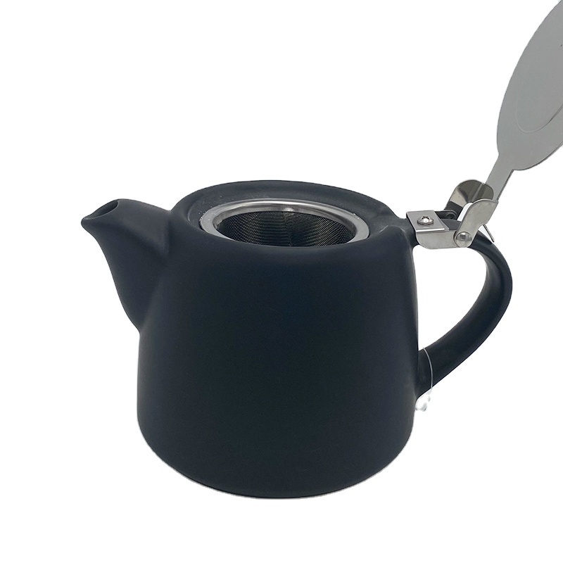 European modern simple ceramic matte black glaze portable porcelain tea pot for gifts with infuser