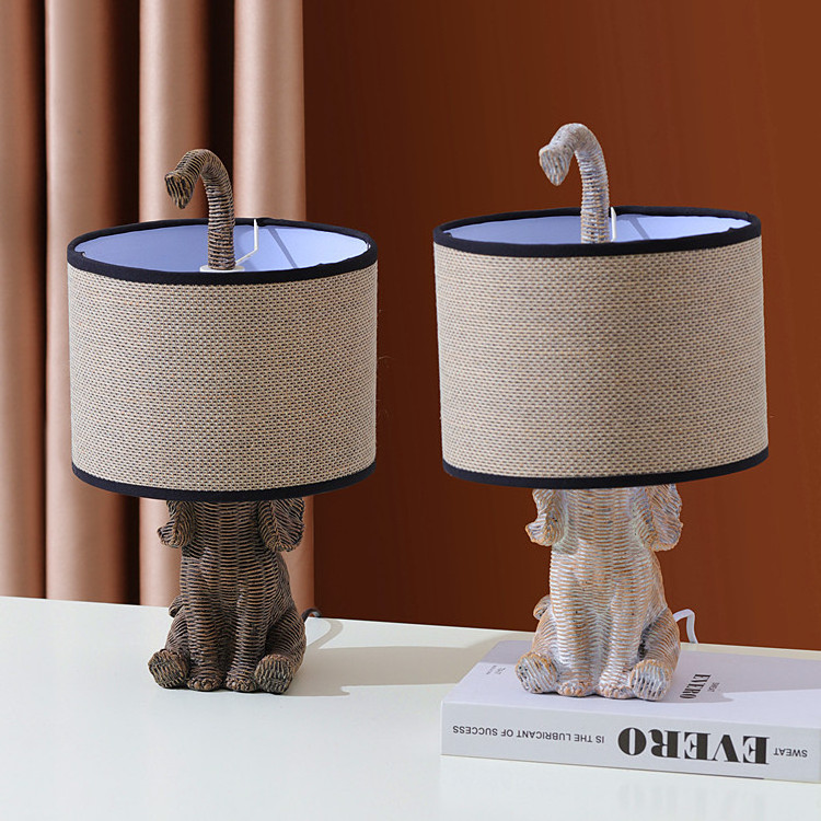 Nordic newest bedside light unique design elephant lamp hotel decoration animal resin table lamp