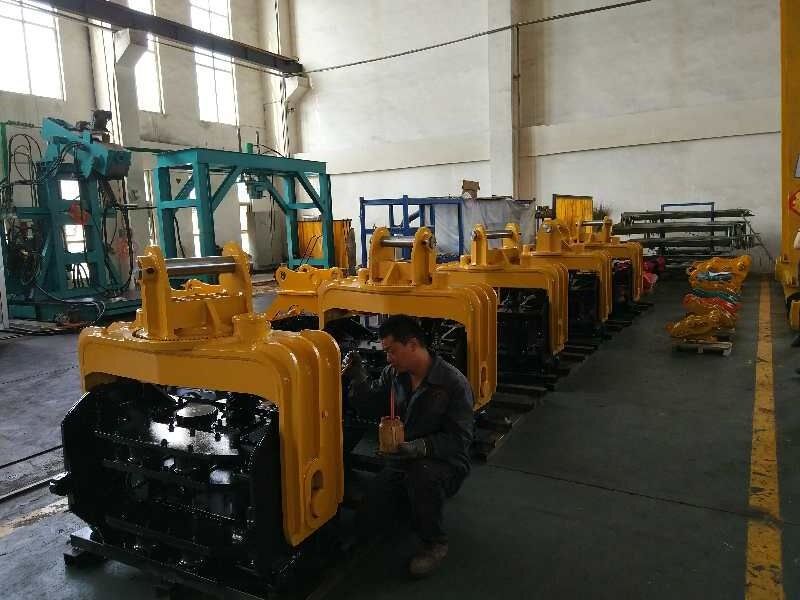 Hydraulic Ground Screw Pile Driver Screw Piles Installation Equipment