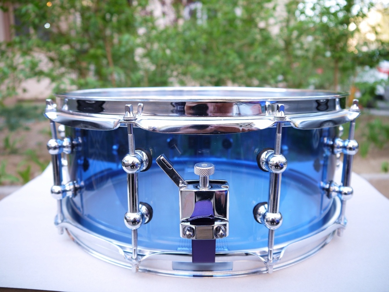 Acrylic Snare Drum with Tube Lugs Blue Color