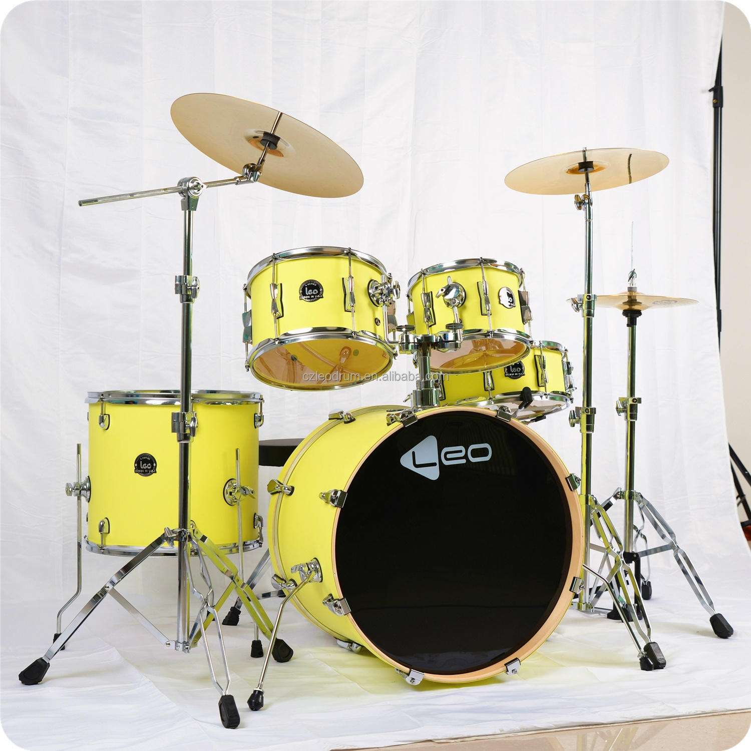 Drumer 5 Piece Drum Set Kit with cymbals Drum sticks, throne, Snare stand drum kit