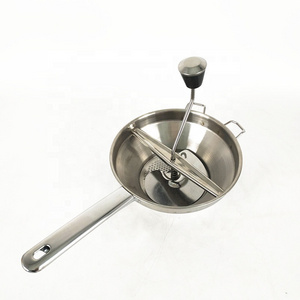 Factory Kitchen Appliance Food Vegetable Potato Masher Stainless Steel Food Mill with Interchangeable Filter