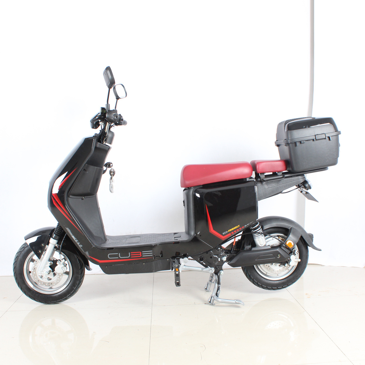 Jiangsu Changzhou 2023 High Quality 800W 60V CKD SKD Electric Scooter Electric Motorcycles for Adults electric bike scooter