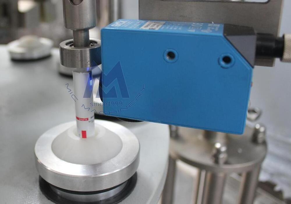 Automatic high speed toothpaste paint ointment aluminum metal tube filling machine