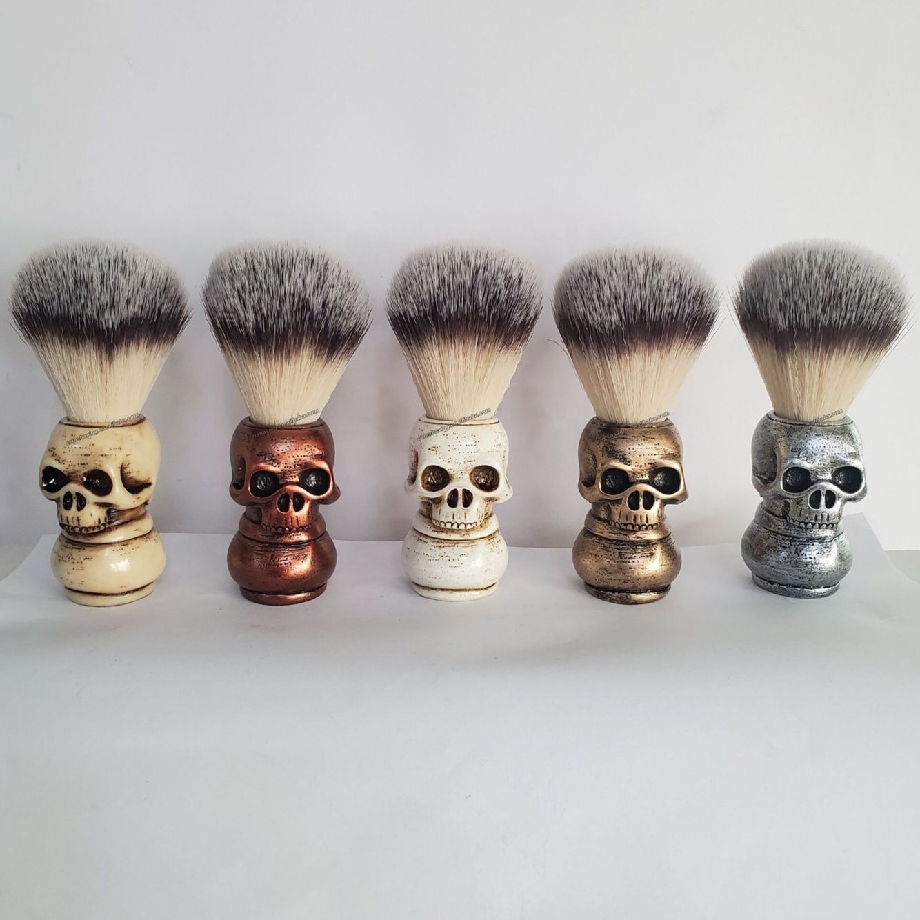 Skull Beard Brush China Factory Manufacturer Synthetic Hair Nylon Hair Resin Handle Wet Shaving Brush Barber Salon Shop Beauty