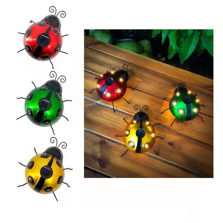 Outdoor Creative Waterproof Metal Hanging Solar LED Garden Decorative Ladybug Light for Patio Lawn Yard