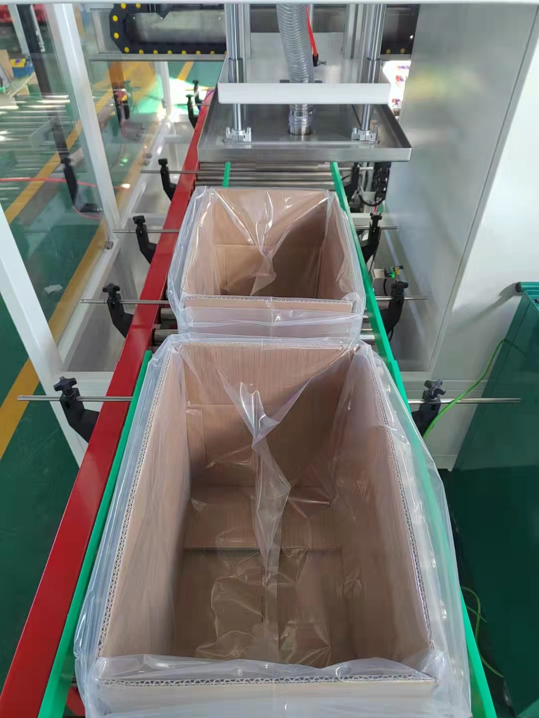 Automatic Carton Box Inserting Machine PE Bag Barrel Inserter Liner Poly Bag Insert Machine