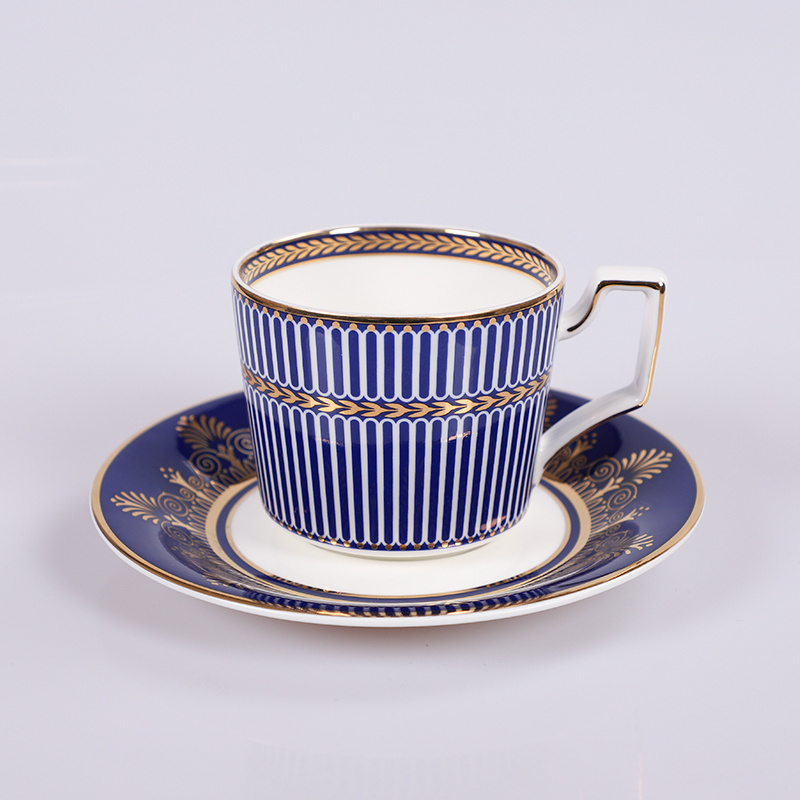 PITO European Luxury Bone China Tea Cup Coffee Teacup Ceramic Espresso Coffee Cup and Saucer