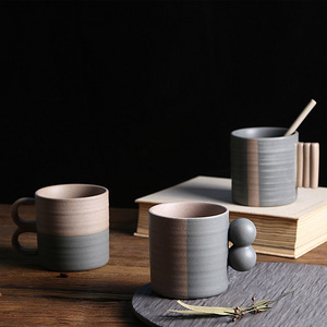 China manufacturers japanese style vintage two color stoneware custom mugs ceramic coffee cup with unique handle