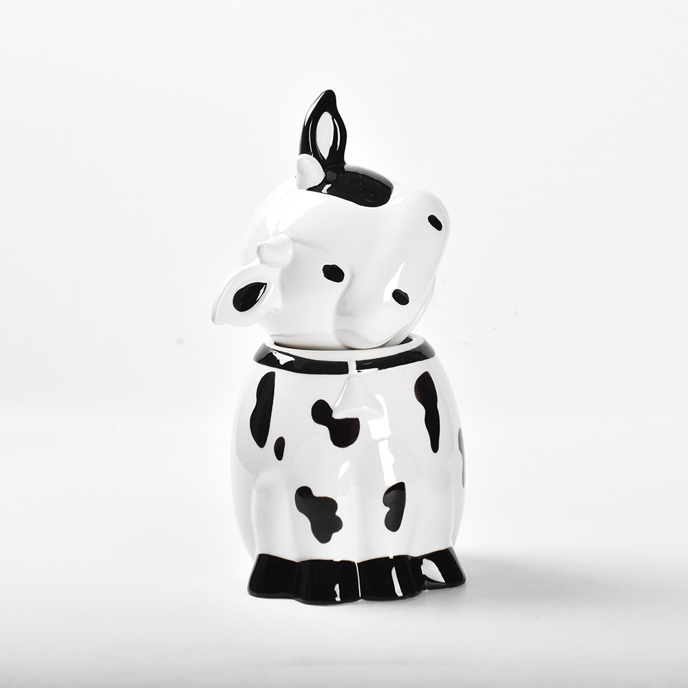 Cookie Jars Japanese Ceramic Cute Wholesale Animal Cow Shaped White Kitchen Food Storage Bottles & Jars Cover Multifunction