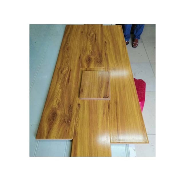 Wire-brushed White-washed Smoked Oak Engineered Wood Flooring Timber Solid Wood Flooring