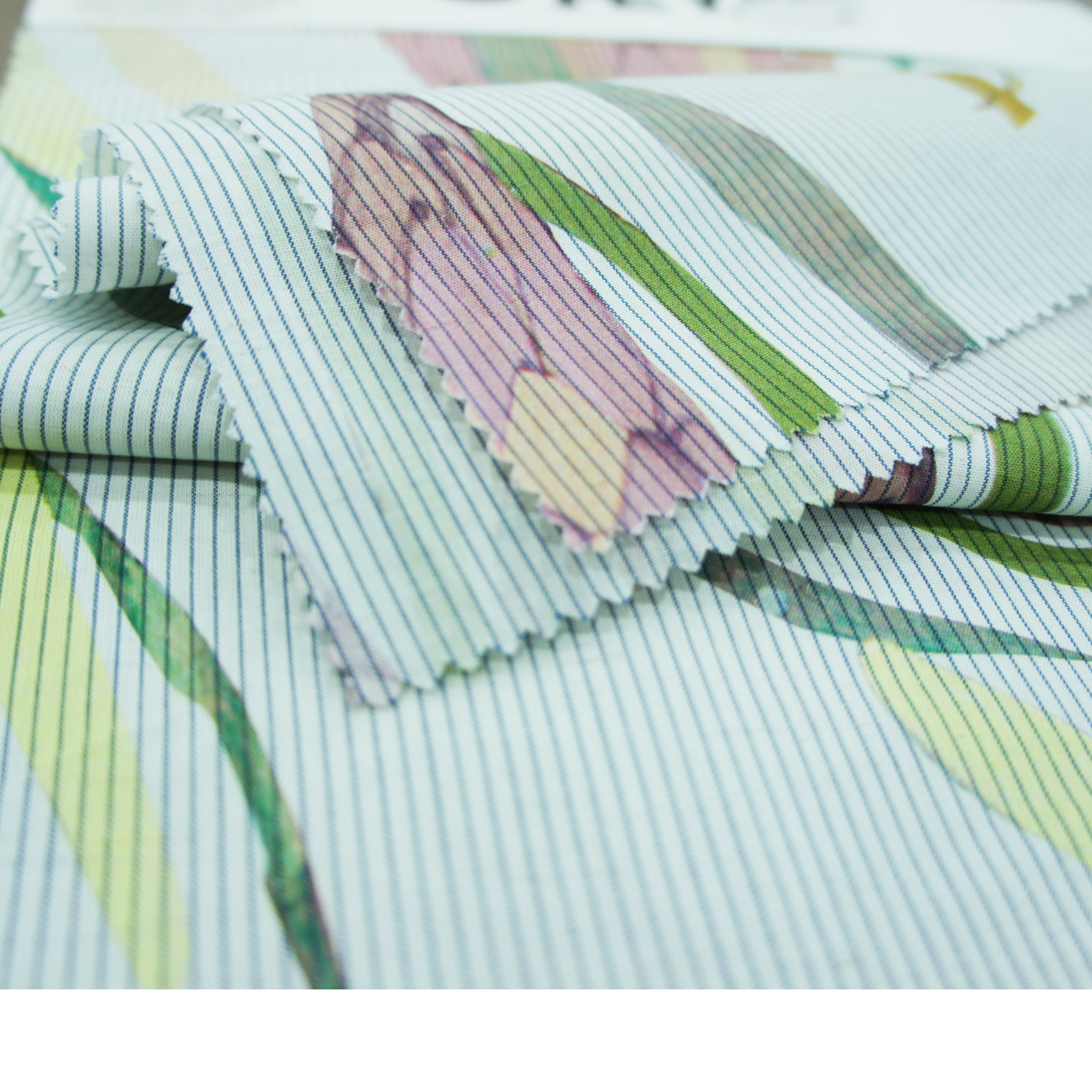 Fabrics Textiles Printed Custom Floral Digital Printing on Yarn Dyed Stripes Cotton Linen Fabric