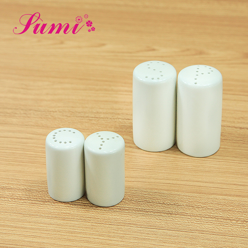 Wholesale personalized restaurant ceramic salt and pepper shaker for kitchen