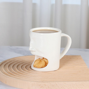 Ceramic Halloween Gifts Ceramic Funny 3D Human Face Coffee Mug With Biscuit Pocket Tea Bag Cookie Holder