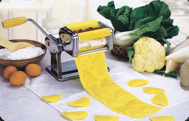 OEM Household Hand-crafted  Ravioli Maker Dumpling Samosa Making Machine For Home Use