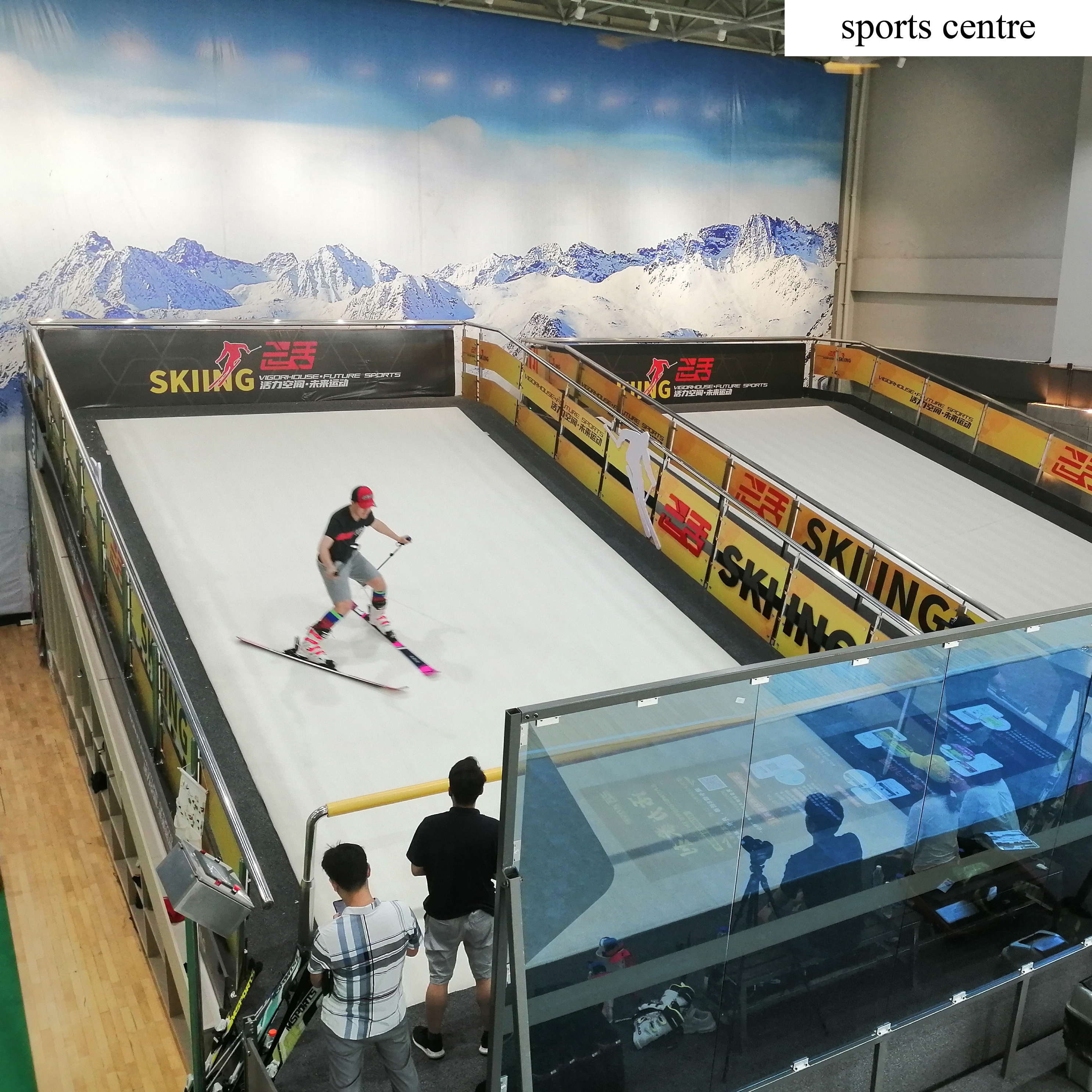 ski sports indoor  automatic infinite dry slope, skiing  indoor dry slope snowboard