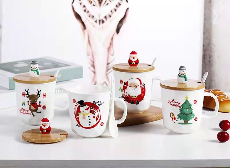 High quality cheap bulk wholesale ceramic hot gift mugs Christmas mug