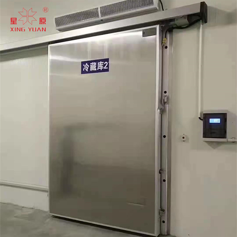 Cold room free opening PU insulated swing door