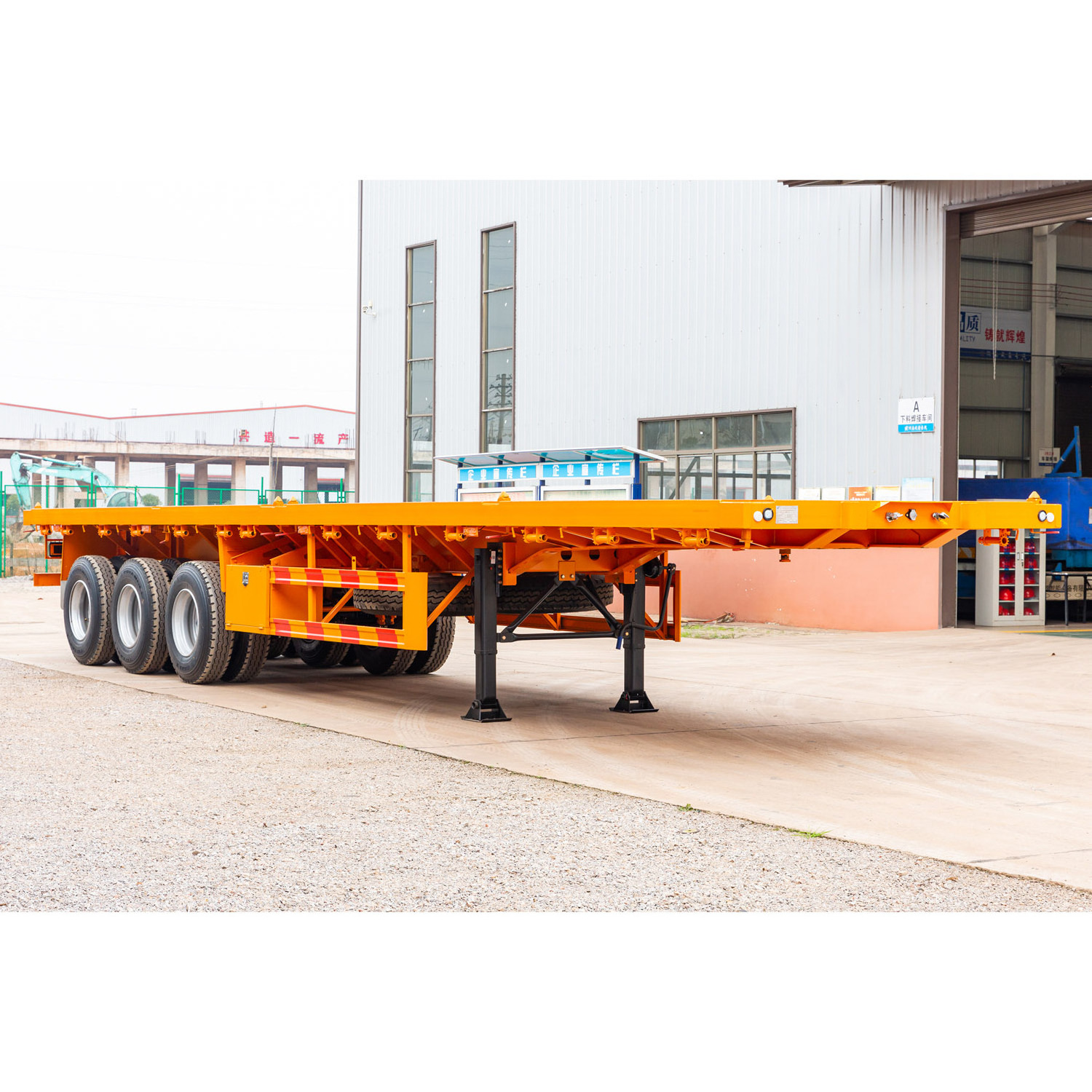 3 Axle Flatbed Semi-Trailer 20FT 40FT 12 Wheeler Tri-axil Vehicle Flat bed Semi Trailer