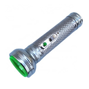 2020 New Design Dry Cell Battery Iron LED Flashlight LED Torch Hot Sale Lantern