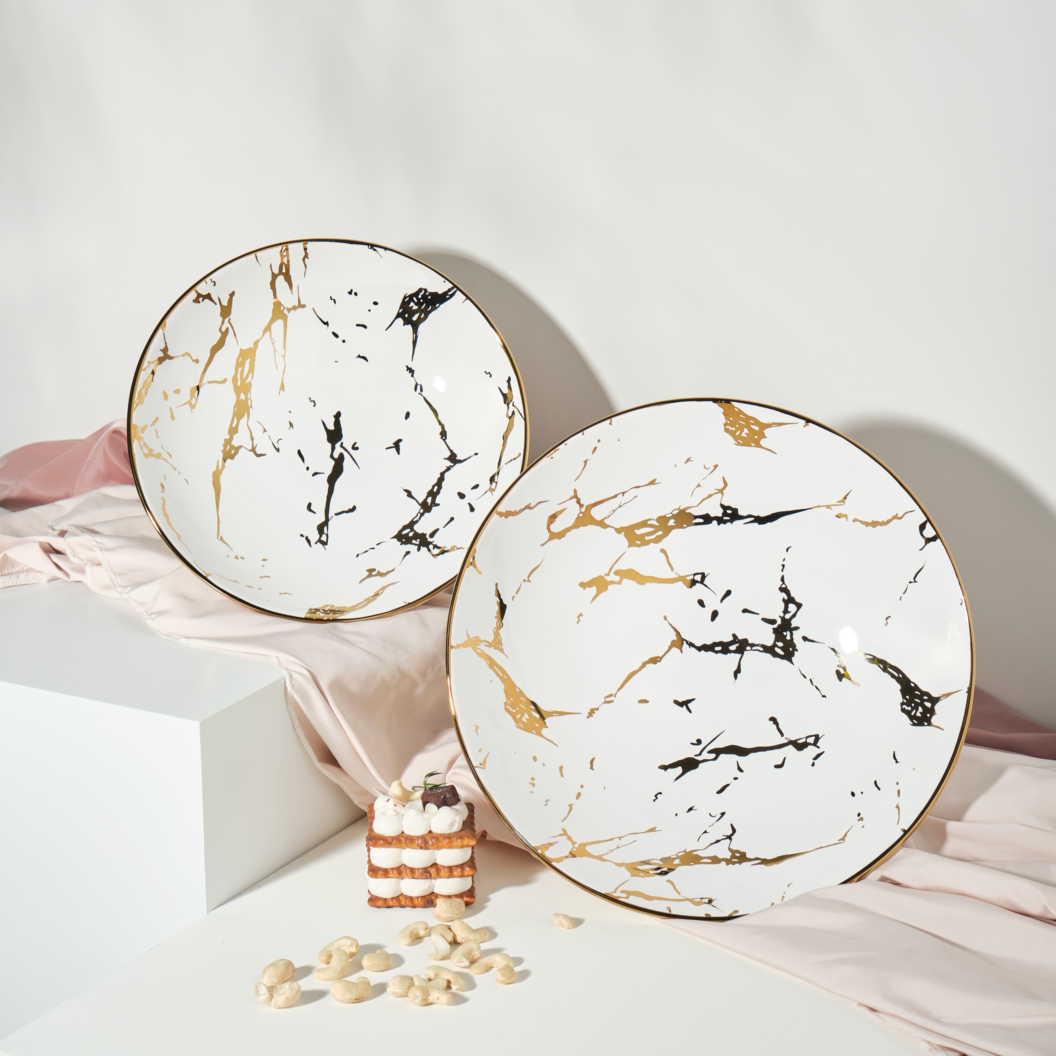 Wholesale luxury fruit nuts plate gold marble design decorative fruit plate with stand