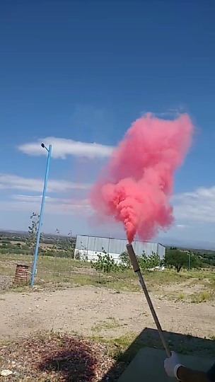 Concrete solvent red b dye 111 disperse red 9 for colour smoke grenades bomb