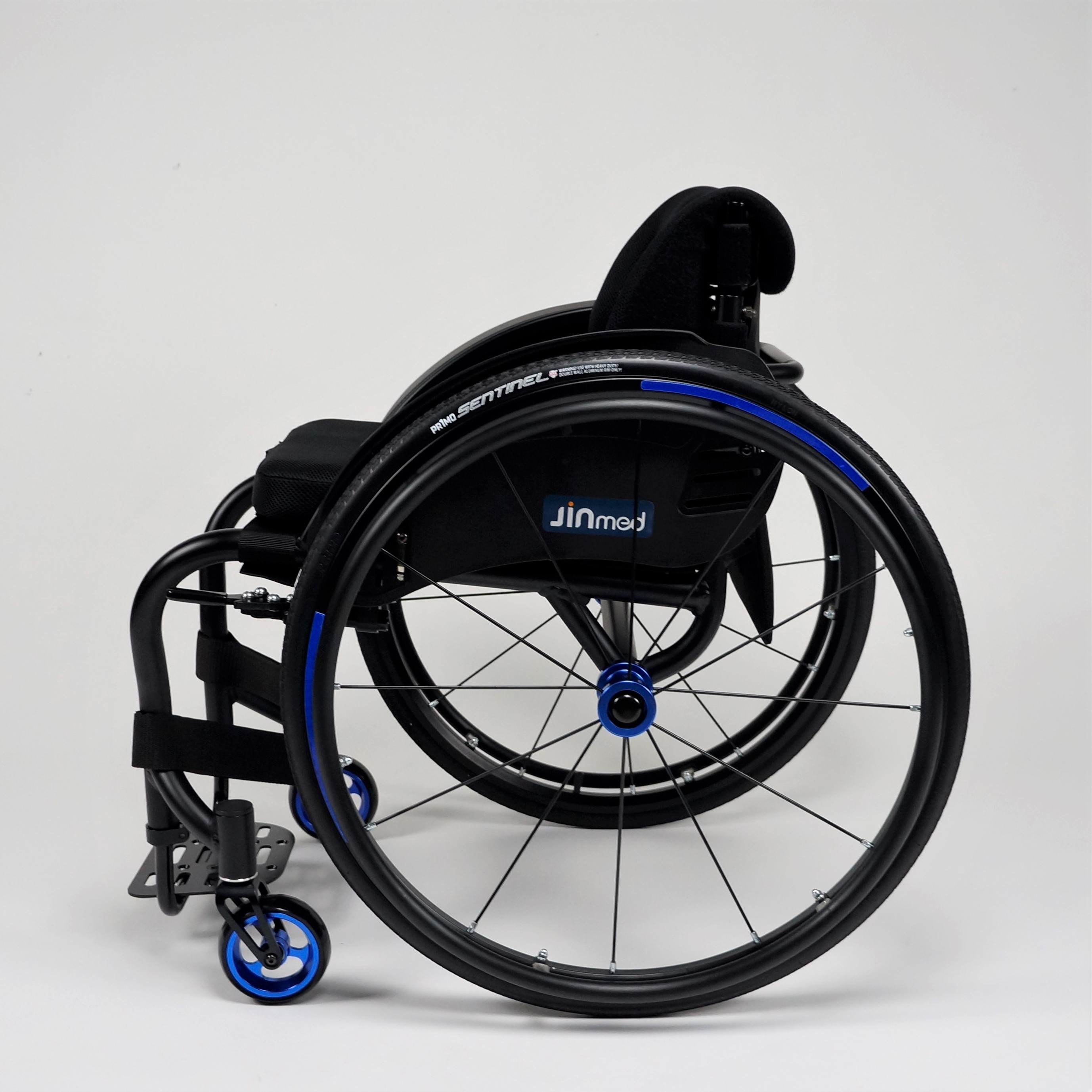 Lightweight Active Wheelchair Daily Use Transport Independent Aluminum Model Quick Release Wheels