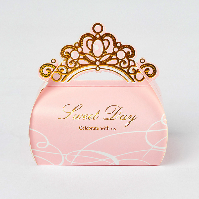 Custom new style crown candy gift small boxs pink blue doorgift candy bar boxes for wedding