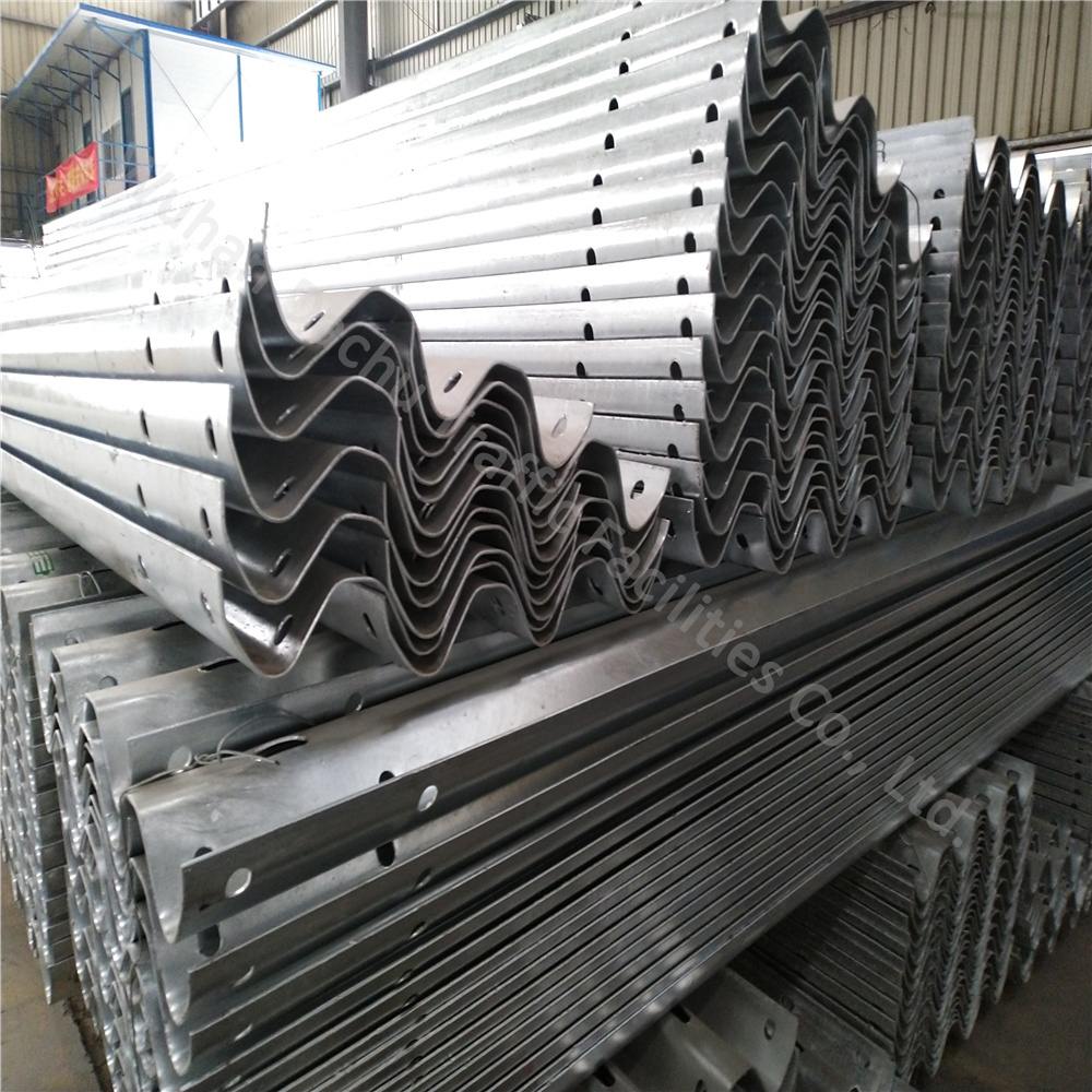 Cambodia Highway Guardrail Corrugated Safety Barrier / Galvanized Beam Guard Rails