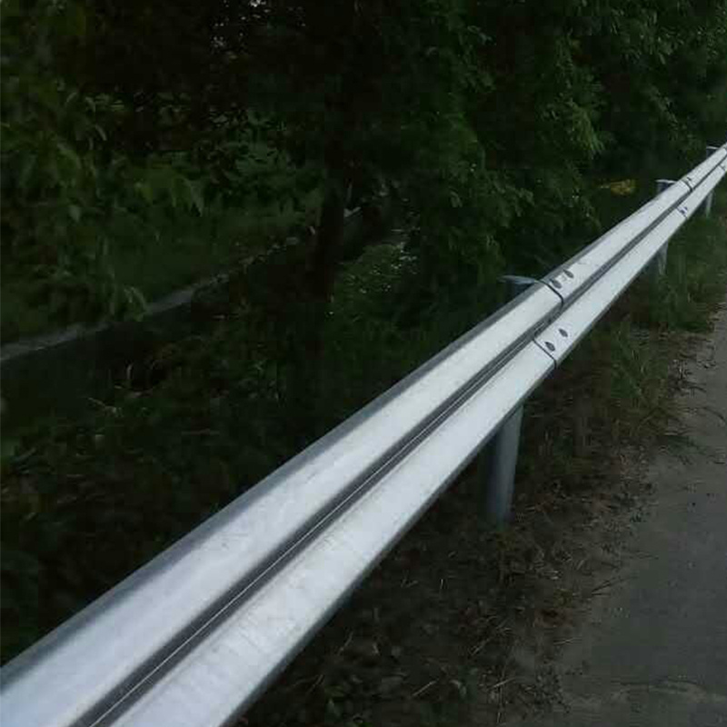 Hot Dip Galvanized W Beam Highway Guardrail Customized Steel Traffic Crash Barrier for Road Safety