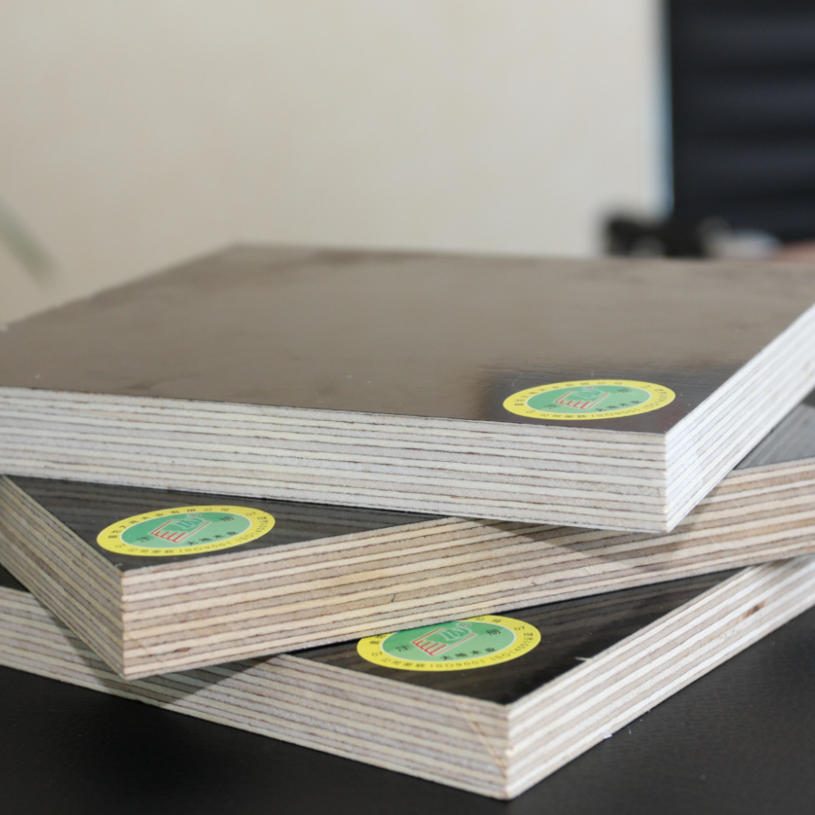 Factory direct price high quality film faced plywood for Construction Use