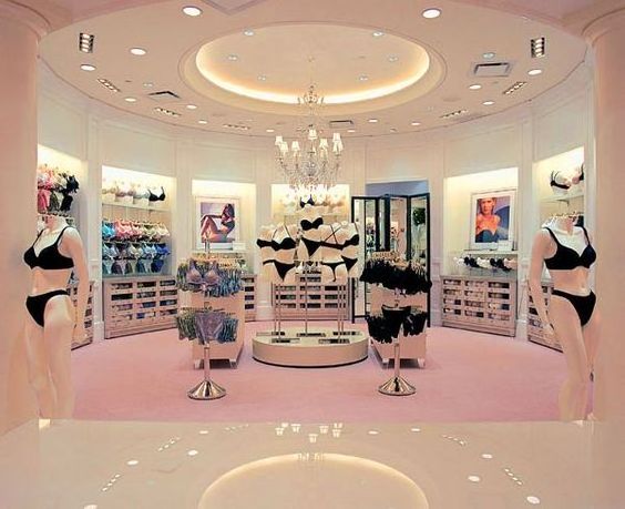 Customized Exclusive underwear shop showcase Lingerie store underwear shop decoration