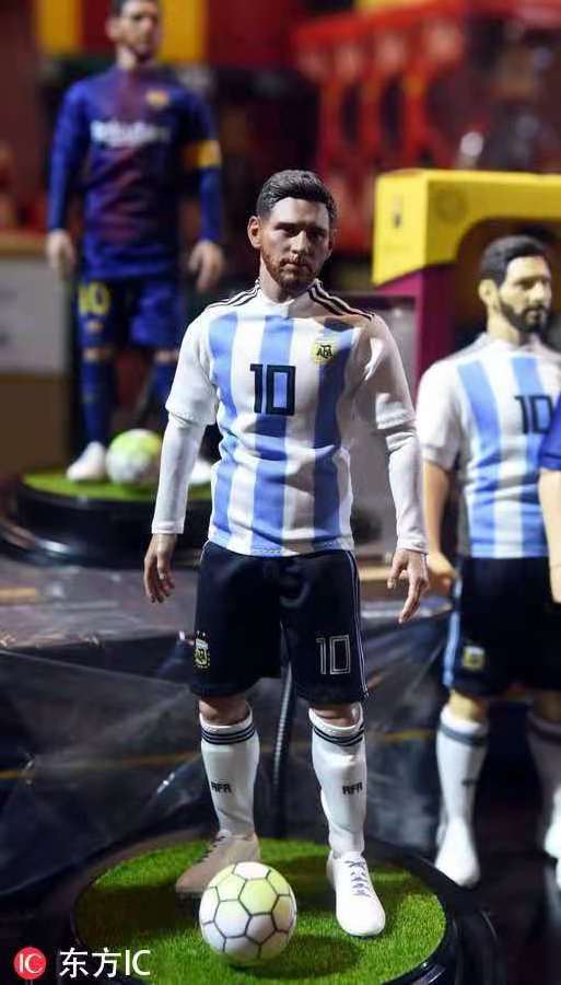 OEM 3d custom football player Messi PVC soccer player Action figures Leo Football player PVC Toy Lionel Messi 1/6 Action Figure